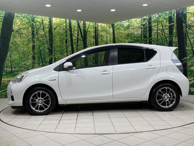 アクア Ｇブラックソフトレザーセレクション　純正ＨＤＤナビ　バックカメラ　禁煙車　ハーフレザーシート　スマートキー　ビルトインＥＴＣ　オートライト　オートエアコン　Ｂｌｕｅｔｏｏｔｈ　ＣＤ　ＤＶＤ再生（59枚目）