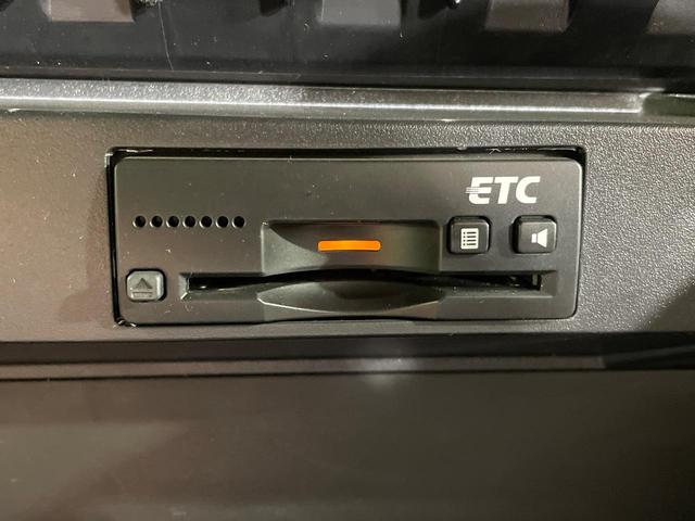 ソリオバンディット ハイブリッドＳＶ　純正８型ナビ　衝突被害軽減システム　電動スライドドア　禁煙車　Ｂｌｕｅｔｏｏｔｈ接続　フルセグ　シートヒーター　ＬＥＤヘッド　ＥＴＣ　クルコン　車線逸脱警報　オートライト　オートエアコン（5枚目）