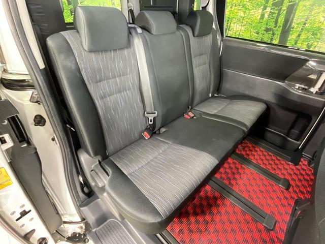 ノア Si 4WD 両側電動ドア SDナビ バックカメラ 禁煙車 スマートキー HIDヘッド ビルトインETC オートライト オートエアコン リアエアコン Bluetooth CD DVD再生 フルセグ(9枚目)