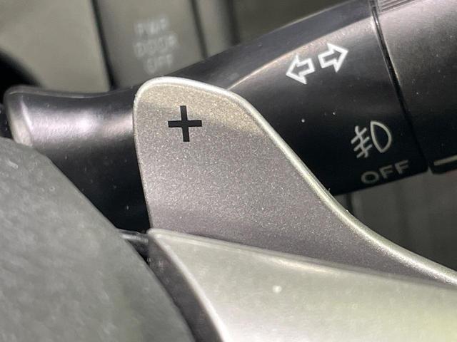 ノア Si 4WD 両側電動ドア SDナビ バックカメラ 禁煙車 スマートキー HIDヘッド ビルトインETC オートライト オートエアコン リアエアコン Bluetooth CD DVD再生 フルセグ(31枚目)