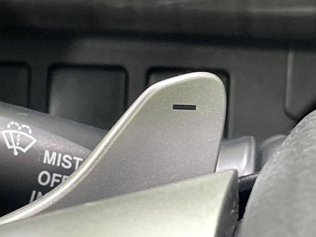 ノア Si 4WD 両側電動ドア SDナビ バックカメラ 禁煙車 スマートキー HIDヘッド ビルトインETC オートライト オートエアコン リアエアコン Bluetooth CD DVD再生 フルセグ(32枚目)