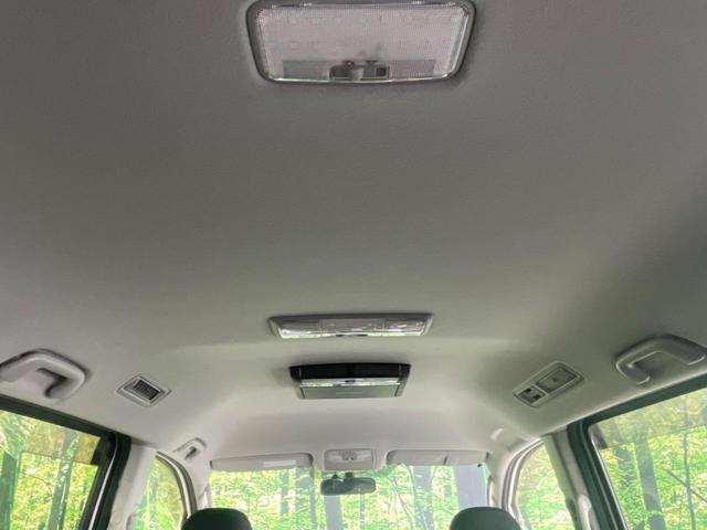 ノア Si 4WD 両側電動ドア SDナビ バックカメラ 禁煙車 スマートキー HIDヘッド ビルトインETC オートライト オートエアコン リアエアコン Bluetooth CD DVD再生 フルセグ(57枚目)