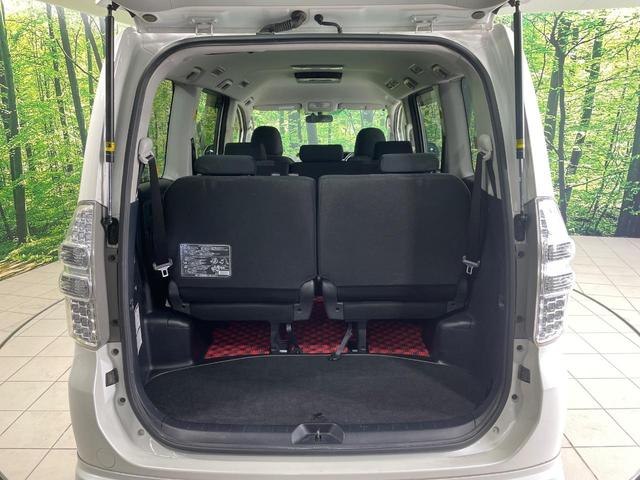 ノア Si 4WD 両側電動ドア SDナビ バックカメラ 禁煙車 スマートキー HIDヘッド ビルトインETC オートライト オートエアコン リアエアコン Bluetooth CD DVD再生 フルセグ(58枚目)