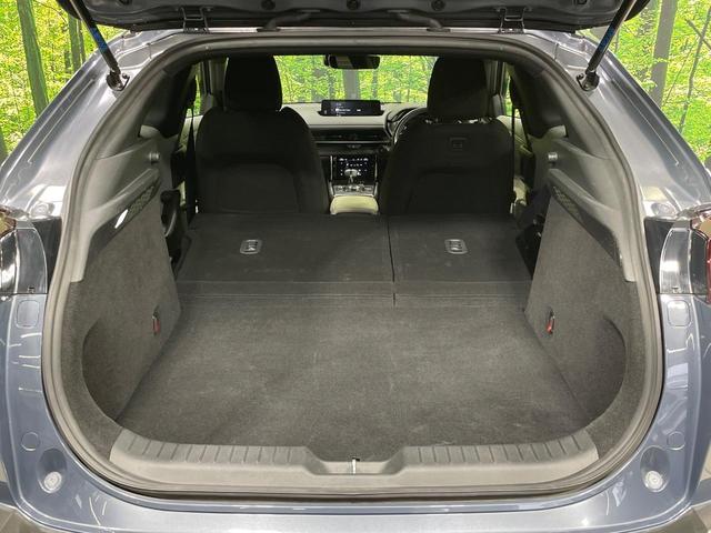 ＭＸ－３０ ベースグレード　禁煙　衝突軽減装置　純正８．８型ナビ　全周囲カメラ　ＢＯＳＥサウント　レーダークルーズ　メモリー機能付きパワーシート　コーナーセンサー　スマートキー　ＬＥＤヘッド　ビルトインＥＴＣ　純正１８インチＡＷ（10枚目）