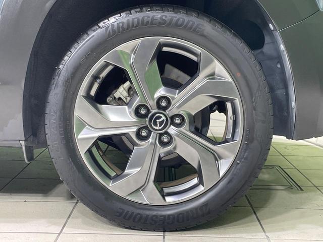 ＭＸ－３０ ベースグレード　禁煙　衝突軽減装置　純正８．８型ナビ　全周囲カメラ　ＢＯＳＥサウント　レーダークルーズ　メモリー機能付きパワーシート　コーナーセンサー　スマートキー　ＬＥＤヘッド　ビルトインＥＴＣ　純正１８インチＡＷ（58枚目）