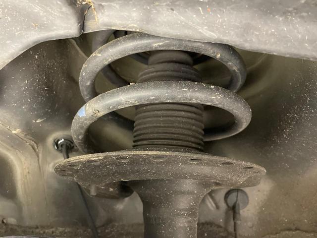 デリカD:5 ジャスパー 4WD ディーゼル(軽油) 両側電動スライドドア 純正10型ナビ 後席モニター 全周囲カメラ 衝突被害軽減システム レーダークルーズコントロール 禁煙車 ハーフレザーシート ETC(24枚目)