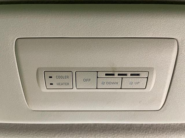 デリカD:5 ジャスパー 4WD ディーゼル(軽油) 両側電動スライドドア 純正10型ナビ 後席モニター 全周囲カメラ 衝突被害軽減システム レーダークルーズコントロール 禁煙車 ハーフレザーシート ETC(32枚目)