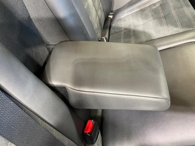 デリカD:5 ジャスパー 4WD ディーゼル(軽油) 両側電動スライドドア 純正10型ナビ 後席モニター 全周囲カメラ 衝突被害軽減システム レーダークルーズコントロール 禁煙車 ハーフレザーシート ETC(43枚目)