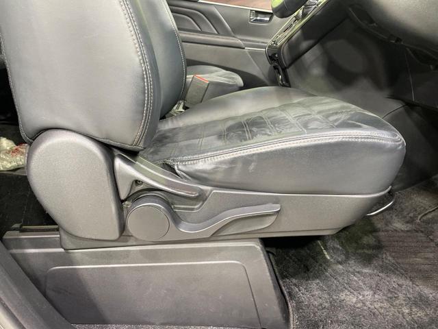 デリカD:5 ジャスパー 4WD ディーゼル(軽油) 両側電動スライドドア 純正10型ナビ 後席モニター 全周囲カメラ 衝突被害軽減システム レーダークルーズコントロール 禁煙車 ハーフレザーシート ETC(47枚目)