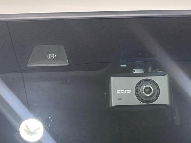 Ｎ－ＢＯＸカスタム Ｌ　両側電動ドア　１０型ナビ　バックカメラ　衝突被害軽減システム　Ｂｌｕｅｔｏｏｔｈ　シートヒーター　フルセグ　アダプティブクルーズ　禁煙車　ＬＥＤヘッド　ＥＴＣ　車線逸脱警報　オートハイビーム（61枚目）