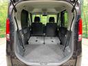 後席を格納すると、これだけの広さが！シーンに合わせたシートアレンジで、大きな荷物も積むことが出来ます♪