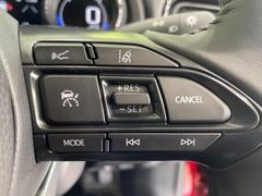 �ڥ졼�������롼������ȥ�����۹�®ƻϩ�Ǥ�Ĺ��Υ���Ԥ��ڤˡ�����ư��®�٤��ݤĥ��롼������ȥ����뤬�����ͷڸ������ƥ��Ϣ�Ȥ��������μ�ξ���Τ��Ƽִ֤��ݤĤ褦��®��Ĵ�ᤷ�Ƥ���ޤ����� 6