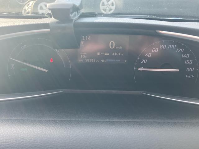 シエンタ ハイブリッドＧ　メモリーナビ　フルセグＴＶ　バックカメラ　後席フリップダウンモニター　Ｂｌｕｅｔｏｏｔｈオーディオ　両側パワースライドドア　スマートキー　プッシュスタート（25枚目）