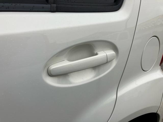 パッソ X クツロギ 4WD ナビ Bluetooth接続 TV ETC ミュージックプレイヤー接続 運転席・助手席エアバッグ ABS 衝突安全ボディ エアコン パワーステアリング パワーウインドウ(9枚目)