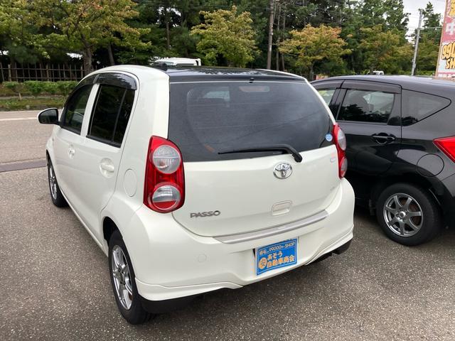 パッソ X クツロギ 4WD ナビ Bluetooth接続 TV ETC ミュージックプレイヤー接続 運転席・助手席エアバッグ ABS 衝突安全ボディ エアコン パワーステアリング パワーウインドウ(15枚目)