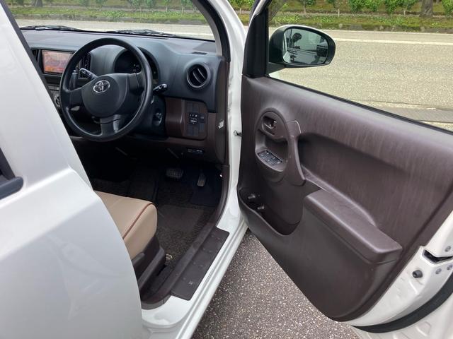 パッソ X クツロギ 4WD ナビ Bluetooth接続 TV ETC ミュージックプレイヤー接続 運転席・助手席エアバッグ ABS 衝突安全ボディ エアコン パワーステアリング パワーウインドウ(37枚目)