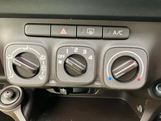 パッソ X クツロギ 4WD ナビ Bluetooth接続 TV ETC ミュージックプレイヤー接続 運転席・助手席エアバッグ ABS 衝突安全ボディ エアコン パワーステアリング パワーウインドウ(47枚目)