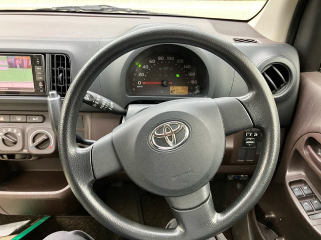 パッソ X クツロギ 4WD ナビ Bluetooth接続 TV ETC ミュージックプレイヤー接続 運転席・助手席エアバッグ ABS 衝突安全ボディ エアコン パワーステアリング パワーウインドウ(49枚目)