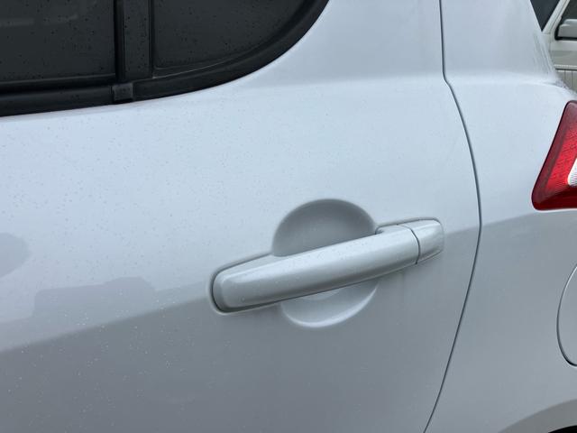 スイフト XG スマートキー プッシュスタートエンジン CDプレイヤー 運転席・助手席エアバッグ ABS 衝突安全ボディ エアコン パワーステアリング パワーウインドウ(8枚目)