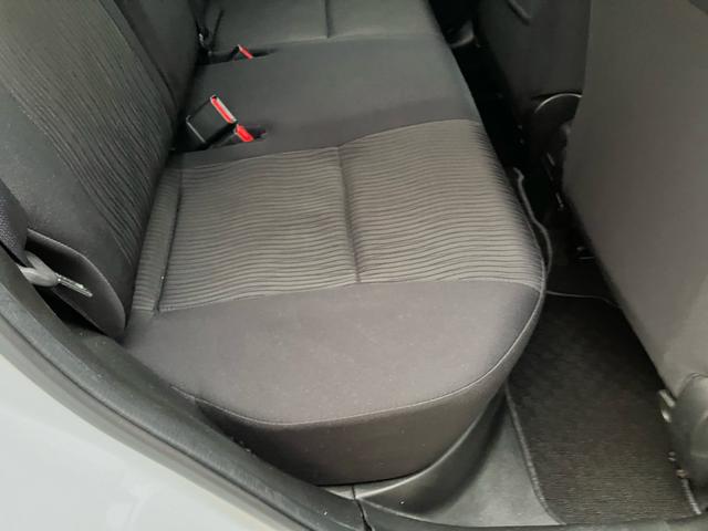 スイフト XG スマートキー プッシュスタートエンジン CDプレイヤー 運転席・助手席エアバッグ ABS 衝突安全ボディ エアコン パワーステアリング パワーウインドウ(30枚目)