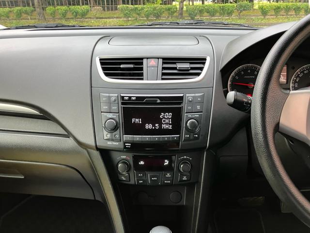 スイフト XG スマートキー プッシュスタートエンジン CDプレイヤー 運転席・助手席エアバッグ ABS 衝突安全ボディ エアコン パワーステアリング パワーウインドウ(39枚目)