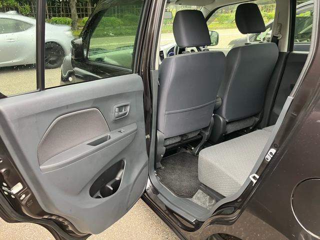 ワゴンR FX キーレスエントリー ナビ CD DVD TV ミュージックプレイヤー接続 シートヒーター フルフラットシート 運転席・助手席エアバッグ ABS 衝突安全ボディ アイドリングストップ(23枚目)