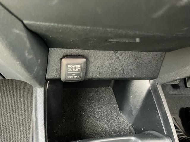 フィットハイブリッド スマートセレクション ファインスタイル スマートキー ナビ USB接続 ミュージックプレイヤー接続 CD DVD再生 TV シートヒーター HIDヘッドライト 運転席・助手席エアバッグ ABS 衝突安全ボディ エアコン パワーステアリング(44枚目)