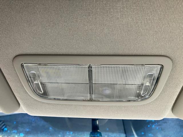 フィットハイブリッド スマートセレクション ファインスタイル スマートキー ナビ USB接続 ミュージックプレイヤー接続 CD DVD再生 TV シートヒーター HIDヘッドライト 運転席・助手席エアバッグ ABS 衝突安全ボディ エアコン パワーステアリング(56枚目)