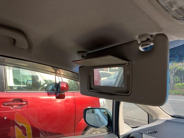 フィットハイブリッド スマートセレクション ファインスタイル スマートキー ナビ USB接続 ミュージックプレイヤー接続 CD DVD再生 TV シートヒーター HIDヘッドライト 運転席・助手席エアバッグ ABS 衝突安全ボディ エアコン パワーステアリング(57枚目)