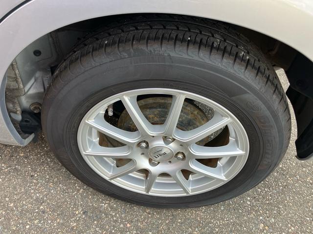 フィットハイブリッド スマートセレクション ファインスタイル スマートキー ナビ USB接続 ミュージックプレイヤー接続 CD DVD再生 TV シートヒーター HIDヘッドライト 運転席・助手席エアバッグ ABS 衝突安全ボディ エアコン パワーステアリング(63枚目)