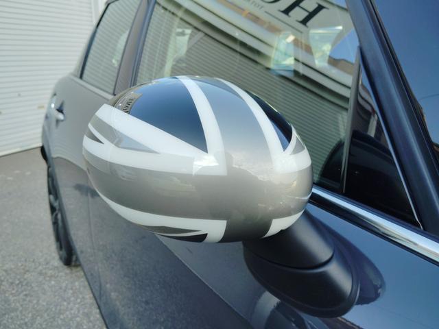 ＭＩＮＩ クーパーＳ　☆ユーザー様買取車☆純正ＪＣＷレッドステッチステアリング（パドル付き）☆純正ＯＰユニオンジャックミラーカバー☆純正ＨＤＤナビ☆ＬＥＤヘッドライト☆バックカメラ☆ＥＴＣ☆前後ドライブレコーダー（12枚目）