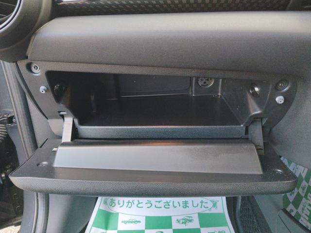 ＭＩＮＩ クーパーＳ　☆ユーザー様買取車☆純正ＪＣＷレッドステッチステアリング（パドル付き）☆純正ＯＰユニオンジャックミラーカバー☆純正ＨＤＤナビ☆ＬＥＤヘッドライト☆バックカメラ☆ＥＴＣ☆前後ドライブレコーダー（42枚目）