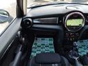 クーパーＳ　☆ユーザー様買取車☆純正ＪＣＷレッドステッチステアリング（パドル付き）☆純正ＯＰユニオンジャックミラーカバー☆純正ＨＤＤナビ☆ＬＥＤヘッドライト☆バックカメラ☆ＥＴＣ☆前後ドライブレコーダー（40枚目）