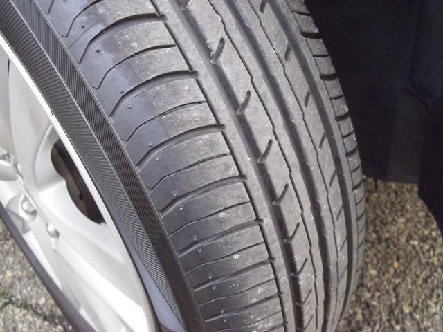 ソリオ ハイブリッドＭＸ　ワンセグ純正ナビ　ＥＴＣ　左パワースライドドア　スマートキープッシュスタート　オートエアコン　アイドリングストップ　サイドエアバック　純正アルミホイール　ドライブレコーダー（6枚目）