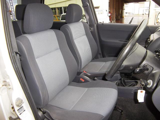 テリオスキッド CLリミテッド 4WDターボ マニュアル5速 ABS エアバック CDステレオ 電格リモコンミラー キーレス(8枚目)