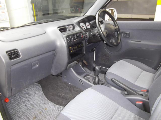 テリオスキッド CLリミテッド 4WDターボ マニュアル5速 ABS エアバック CDステレオ 電格リモコンミラー キーレス(13枚目)