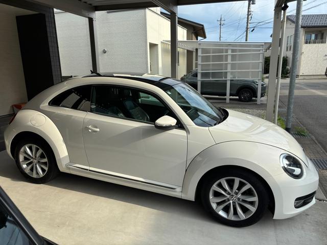 ザ・ビートル デザインレザーパッケージ　希少！ガラスサンルーフ付き（3枚目）