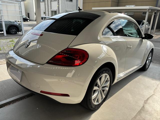 ザ・ビートル デザインレザーパッケージ　希少！ガラスサンルーフ付き（4枚目）