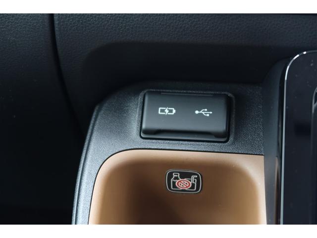 シエンタ ハイブリッドZ 4WD フルセグ メモリーナビ バックカメラ 衝突被害軽減システム ETC ドラレコ 両側電動スライド LEDヘッドランプ ウオークスルー(15枚目)