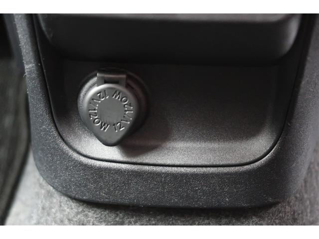 シエンタ ハイブリッドZ 4WD フルセグ メモリーナビ バックカメラ 衝突被害軽減システム ETC ドラレコ 両側電動スライド LEDヘッドランプ ウオークスルー(17枚目)