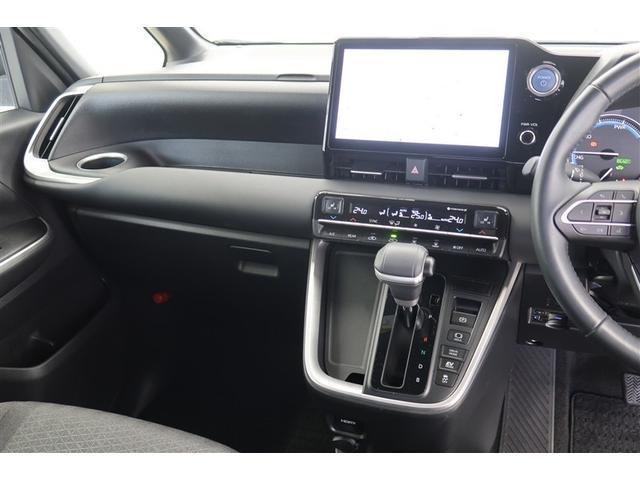 ヴォクシー ハイブリッドＳ－Ｇ　フルセグ　メモリーナビ　ＤＶＤ再生　後席モニター　バックカメラ　衝突被害軽減システム　ＥＴＣ　ドラレコ　両側電動スライド　ＬＥＤヘッドランプ　乗車定員７人　３列シート（3枚目）