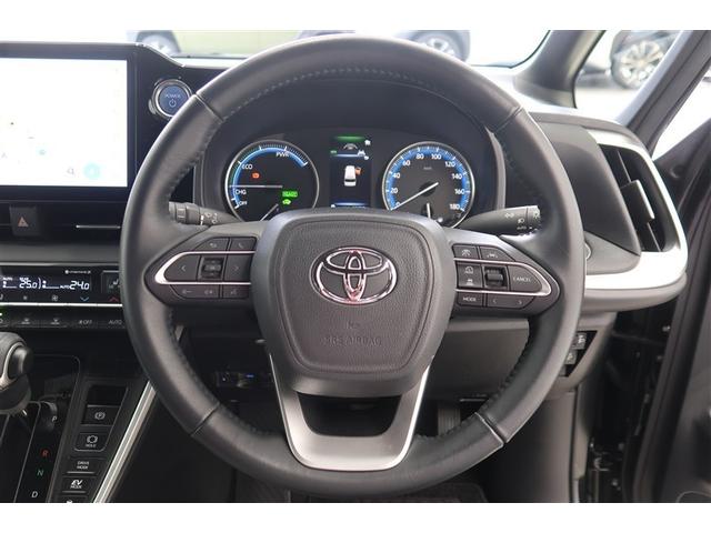 ヴォクシー ハイブリッドＳ－Ｇ　フルセグ　メモリーナビ　ＤＶＤ再生　後席モニター　バックカメラ　衝突被害軽減システム　ＥＴＣ　ドラレコ　両側電動スライド　ＬＥＤヘッドランプ　乗車定員７人　３列シート（18枚目）