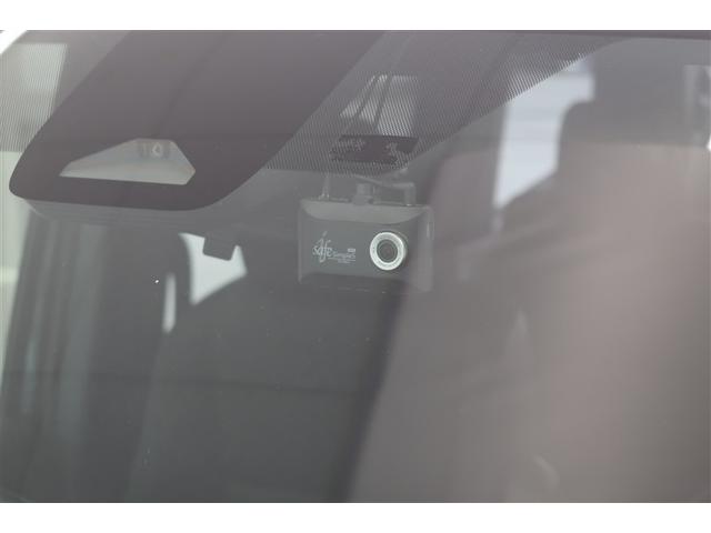 ヴォクシー ハイブリッドＳ－Ｇ　フルセグ　メモリーナビ　ＤＶＤ再生　後席モニター　バックカメラ　衝突被害軽減システム　ＥＴＣ　ドラレコ　両側電動スライド　ＬＥＤヘッドランプ　乗車定員７人　３列シート（21枚目）