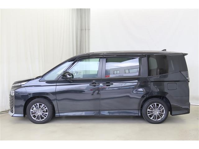 ヴォクシー ハイブリッドＳ－Ｇ　フルセグ　メモリーナビ　ＤＶＤ再生　後席モニター　バックカメラ　衝突被害軽減システム　ＥＴＣ　ドラレコ　両側電動スライド　ＬＥＤヘッドランプ　乗車定員７人　３列シート（33枚目）