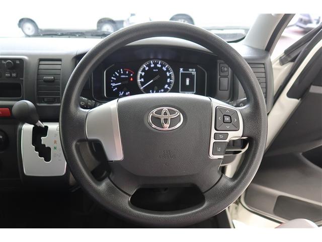 ハイエースバン ＤＸ　４ＷＤ　バックカメラ　衝突被害軽減システム　乗車定員６人　ディーゼル（10枚目）