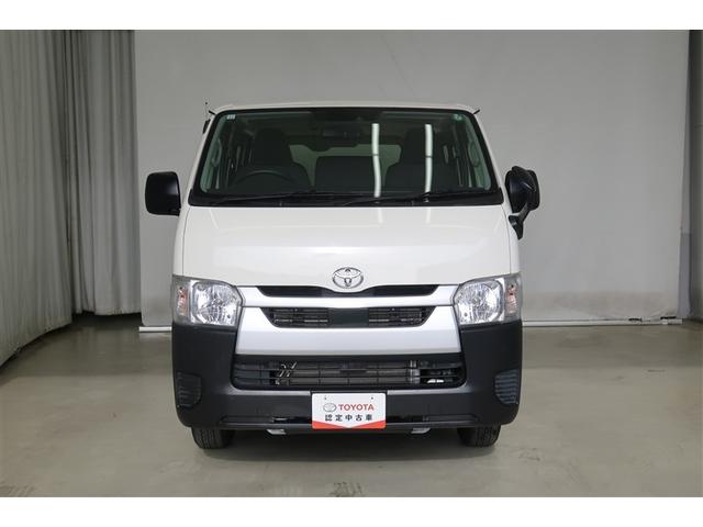 ハイエースバン ＤＸ　４ＷＤ　バックカメラ　衝突被害軽減システム　乗車定員６人　ディーゼル（24枚目）