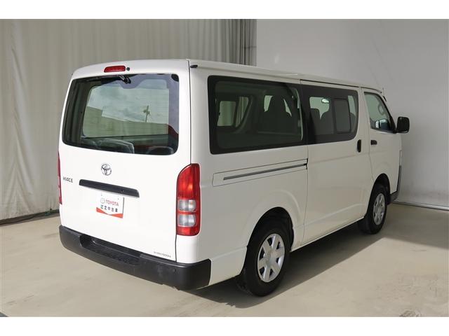 ハイエースバン ＤＸ　４ＷＤ　バックカメラ　衝突被害軽減システム　乗車定員６人　ディーゼル（25枚目）