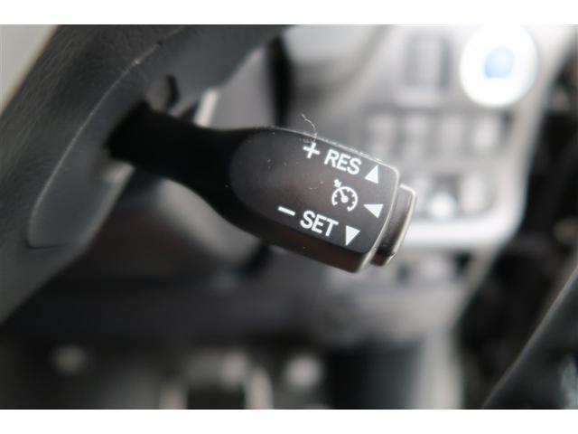 ヴォクシー ハイブリッドZS 煌III フルセグ メモリーナビ DVD再生 後席モニター バックカメラ 衝突被害軽減システム ETC ドラレコ 両側電動スライド LEDヘッドランプ 乗車定員7人 3列シート(16枚目)