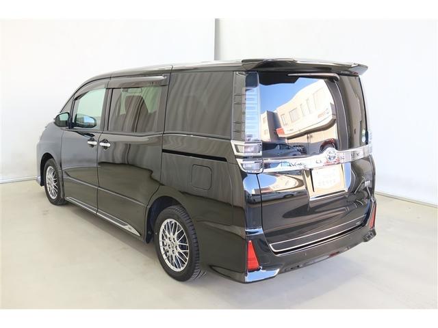 ヴォクシー ハイブリッドZS 煌III フルセグ メモリーナビ DVD再生 後席モニター バックカメラ 衝突被害軽減システム ETC ドラレコ 両側電動スライド LEDヘッドランプ 乗車定員7人 3列シート(39枚目)