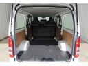ＤＸ　４ＷＤ　バックカメラ　衝突被害軽減システム　乗車定員６人　ディーゼル（18枚目）